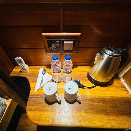 Woodholic Homestay Sigiriya Esterno foto