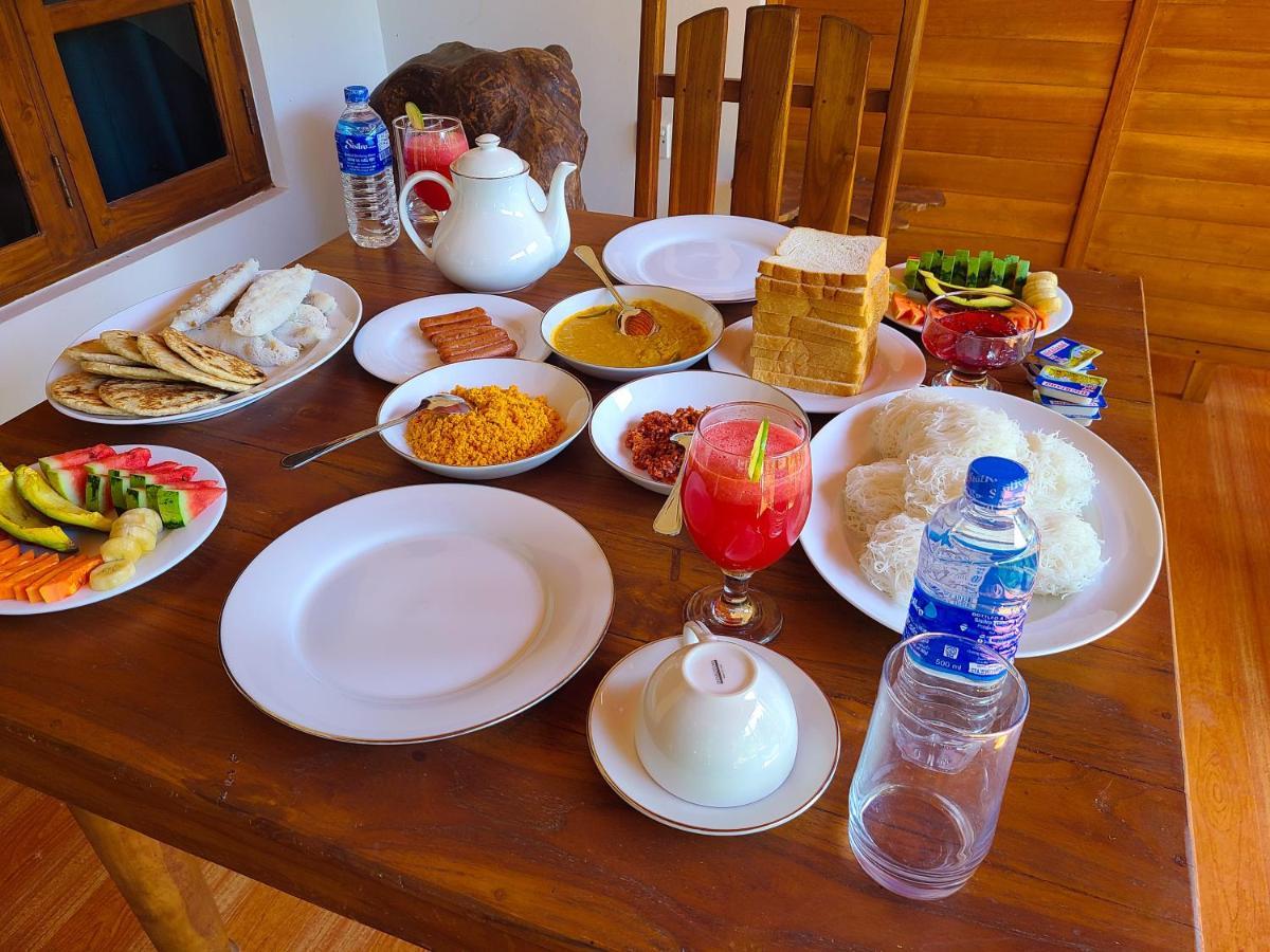 Woodholic Homestay Sigiriya Esterno foto