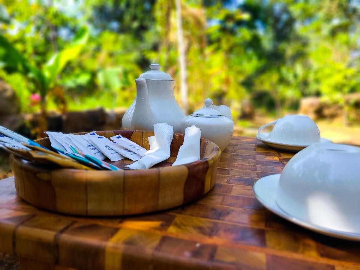 Woodholic Homestay Sigiriya Esterno foto