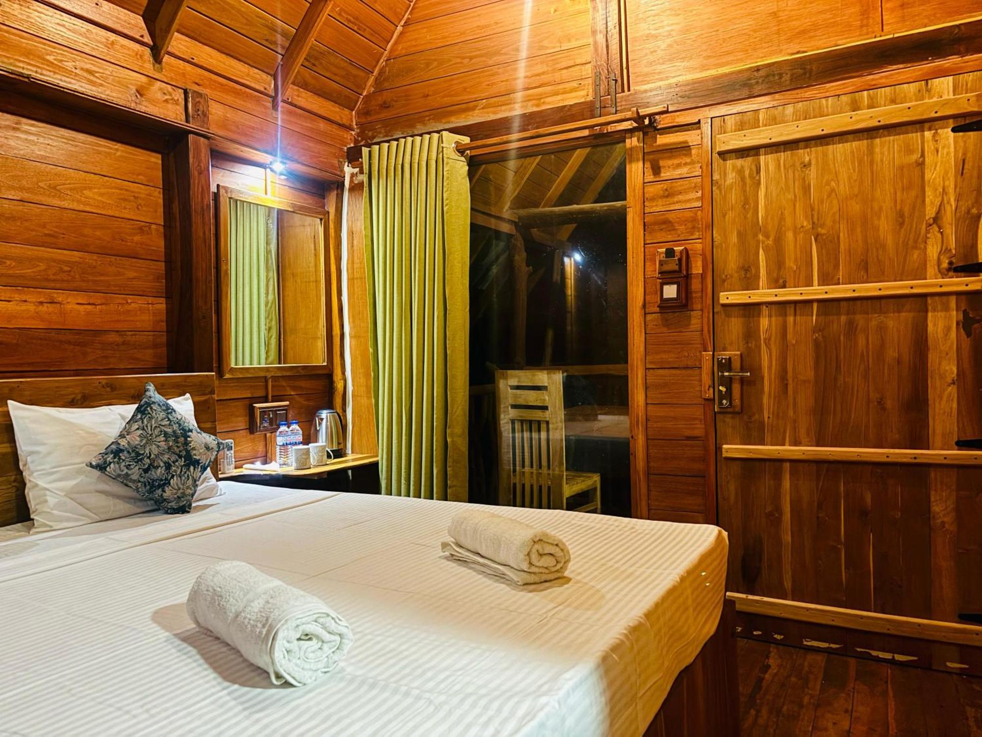 Woodholic Homestay Sigiriya Esterno foto